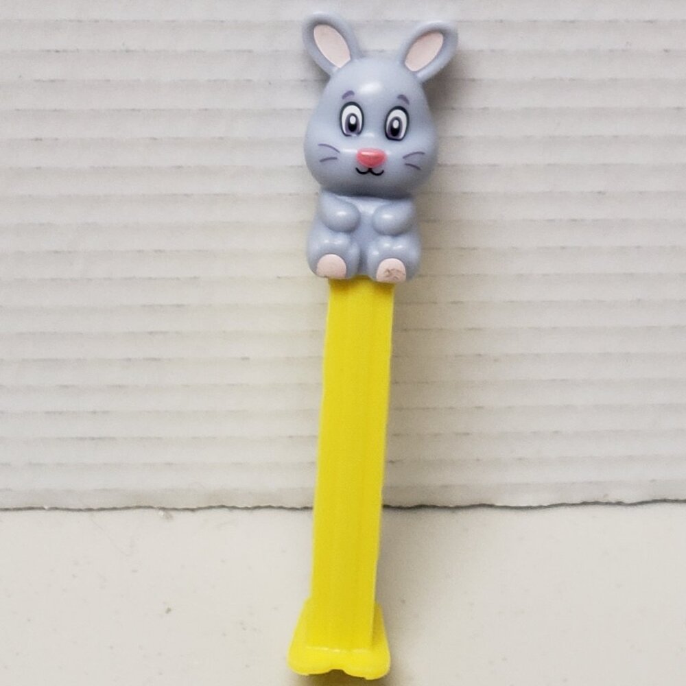 Pez Dispenser Bunny